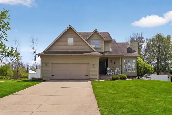 $379,900 | 3849 Thorncrest Drive, Jackson, MI 49203