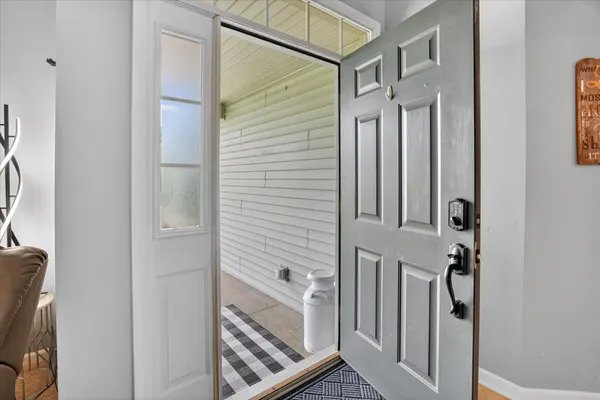 $379,900 | 3849 Thorncrest Drive, Jackson, MI 49203
