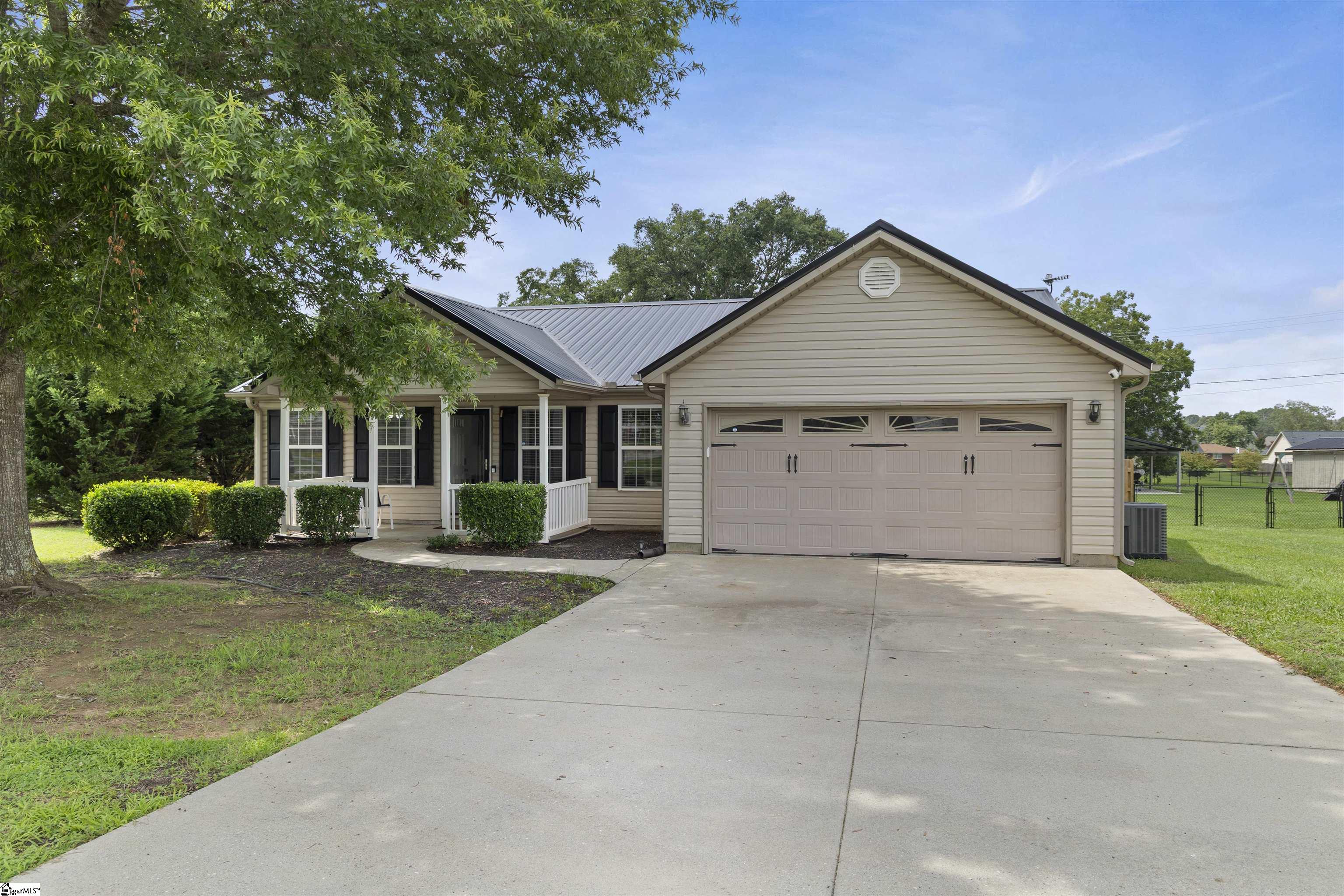 101 Pleasantburg Road Anderson, SC 29625 - Photo 3 of 50