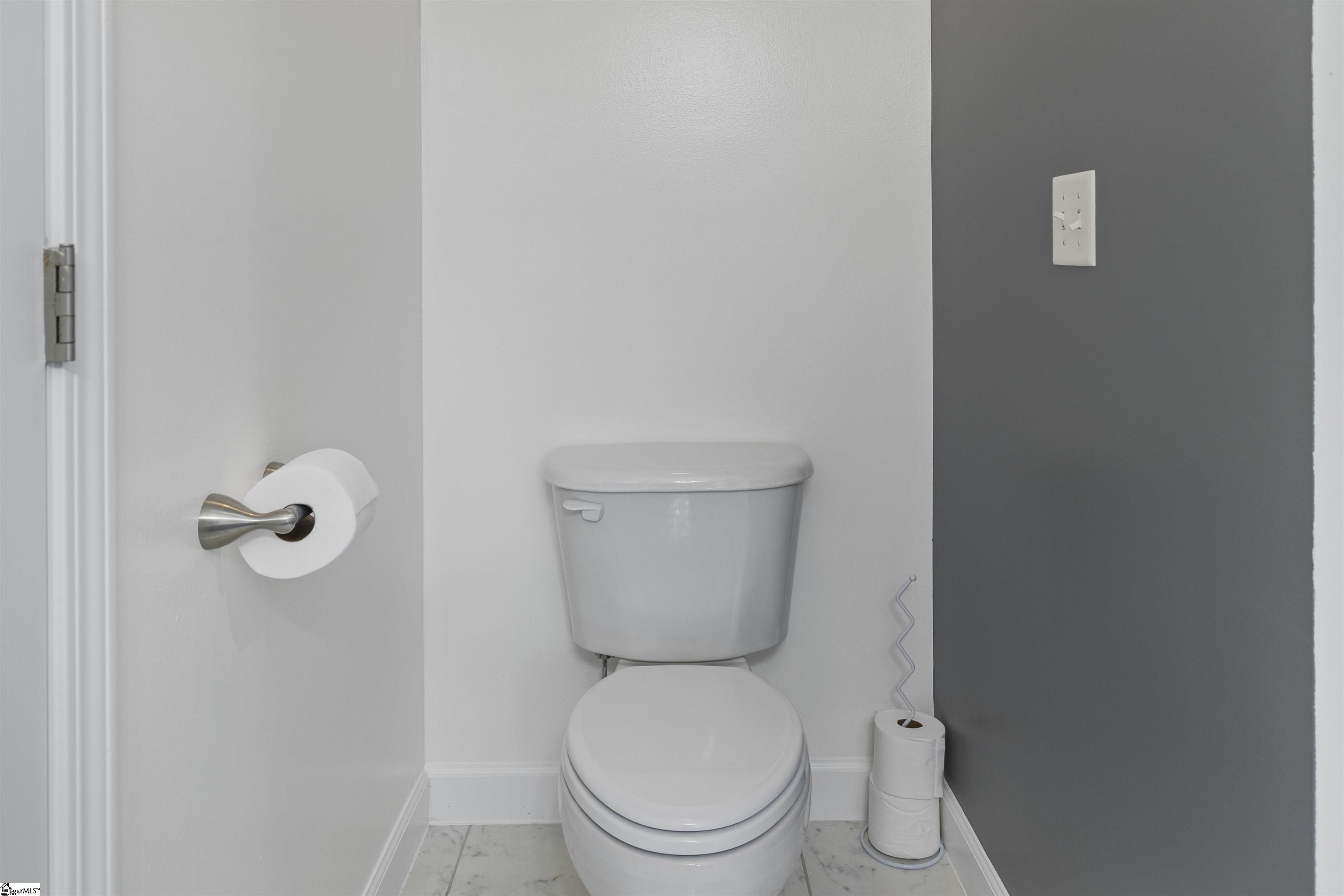 101 Pleasantburg Road Anderson, SC 29625 - Photo 38 of 50