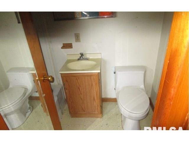 407 South Grape Street Morrison, IL 61270 - Photo 5 of 11 Gallery Image 5