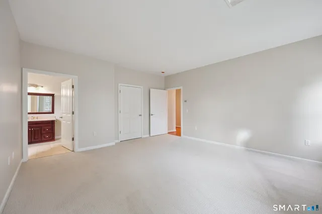 $630,000 | 9 Dogwood Court, Unit 9, Rocky Hill, CT 06067