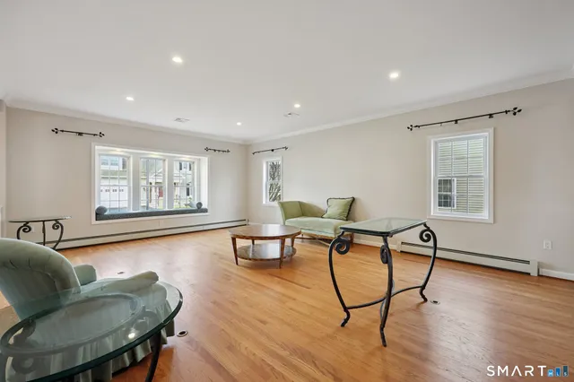 $630,000 | 9 Dogwood Court, Unit 9, Rocky Hill, CT 06067