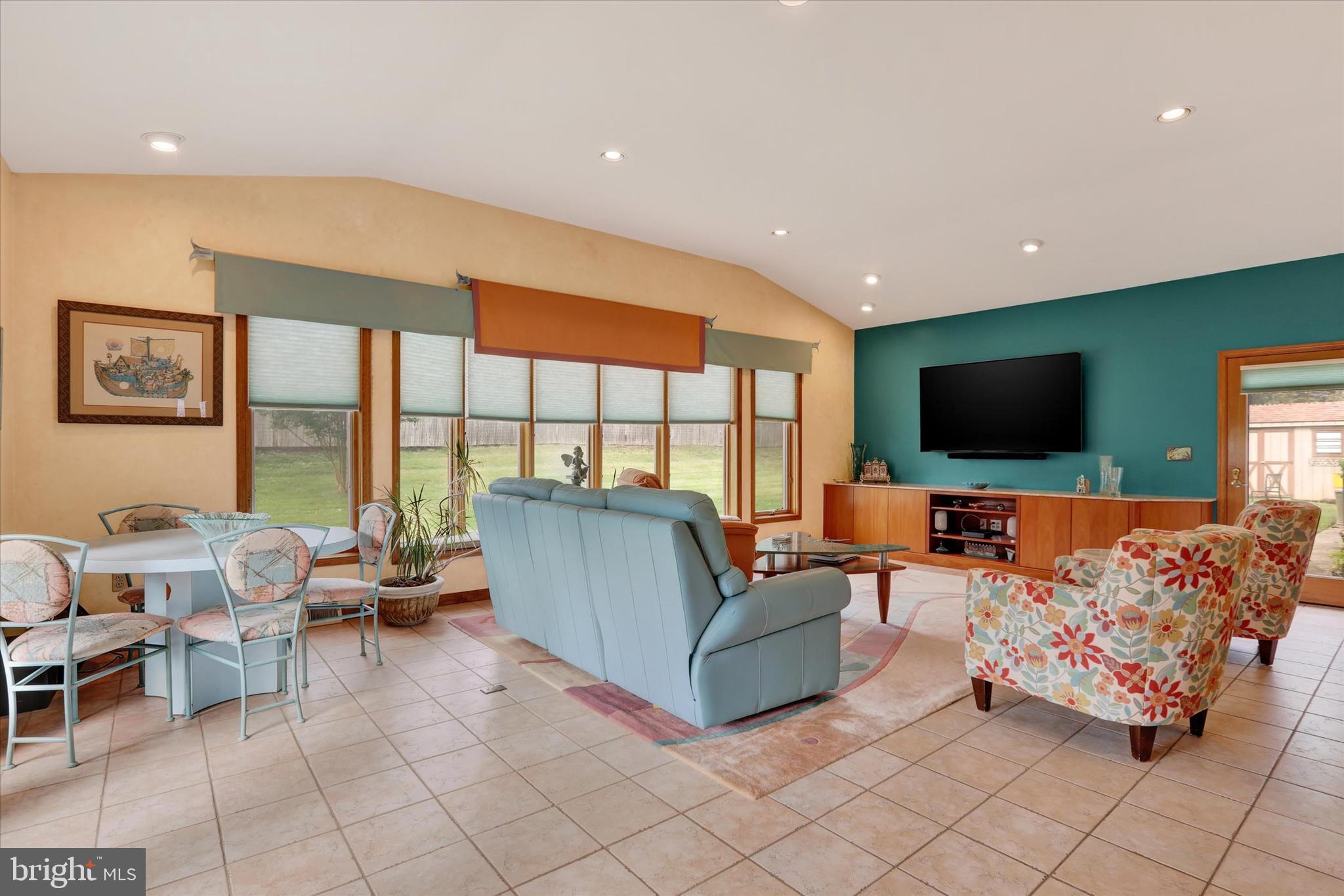 3844 Byron Road Huntingdon Valley, PA 19006 - Photo 30 of 40 Gallery Image 30