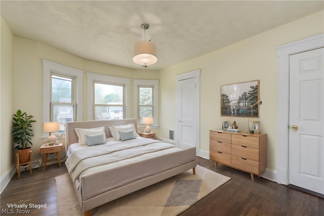 1671 Lee Road Cleveland Heights, OH 44118 - Photo 10 of 49