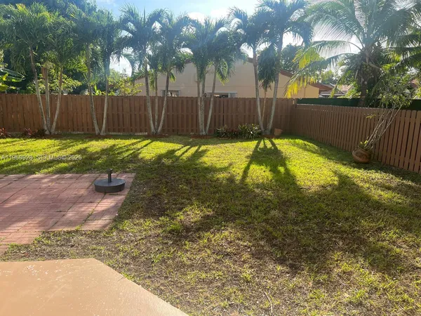 $3,750 | 15000 Southwest 91st Terrace, Miami, FL 33196