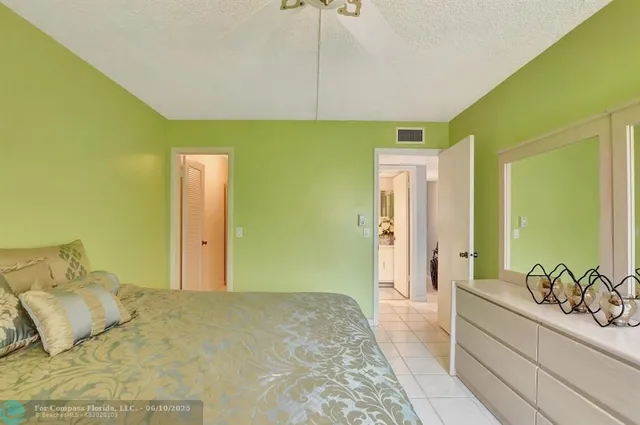 $1,750 | 204 Burgundy North, Unit 204, Delray Beach, FL 33484