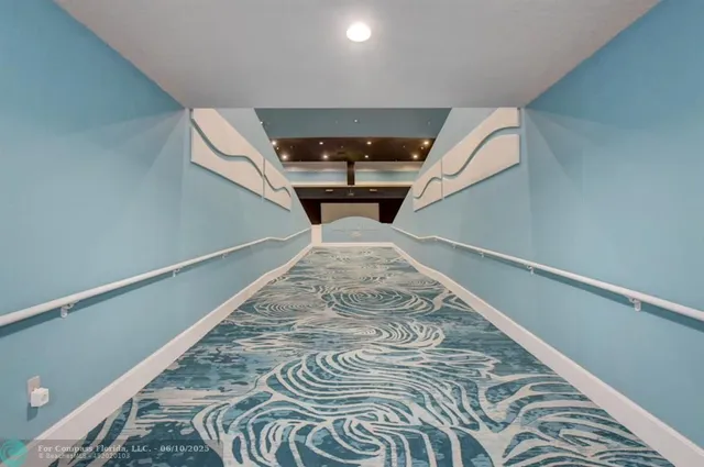 $1,750 | 204 Burgundy North, Unit 204, Delray Beach, FL 33484