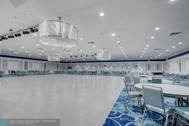 $1,750 | 204 Burgundy North, Unit 204, Delray Beach, FL 33484