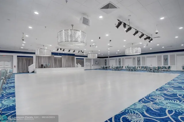 $1,750 | 204 Burgundy North, Unit 204, Delray Beach, FL 33484