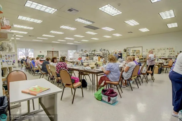 $1,750 | 204 Burgundy North, Unit 204, Delray Beach, FL 33484