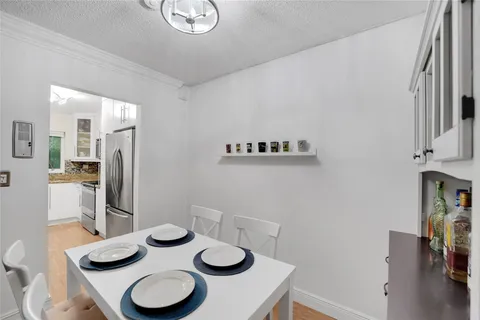 $140,000 | 1425 Arthur Street, Unit 214B, Hollywood, FL 33020