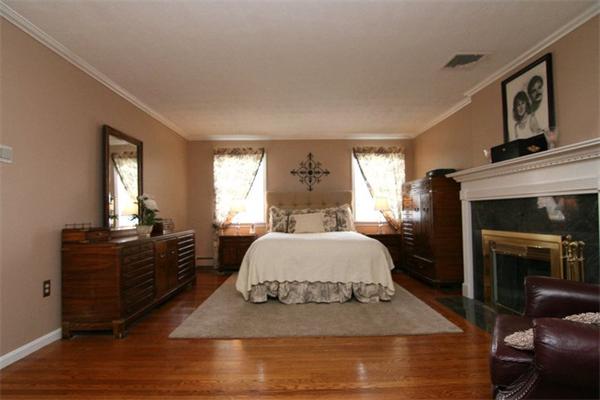 18 Ellen Road Stoneham, MA 02180 - Photo 18 of 28 Gallery Image 18