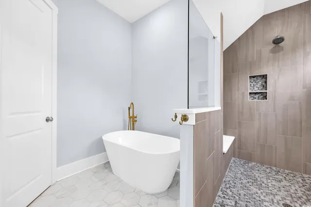 $675,000 | 255 Madison Drive, Georgetown, SC 29440