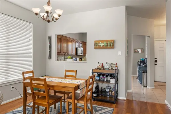 $284,900 | 7105 Crenshaw Drive, Benbrook, TX 76126