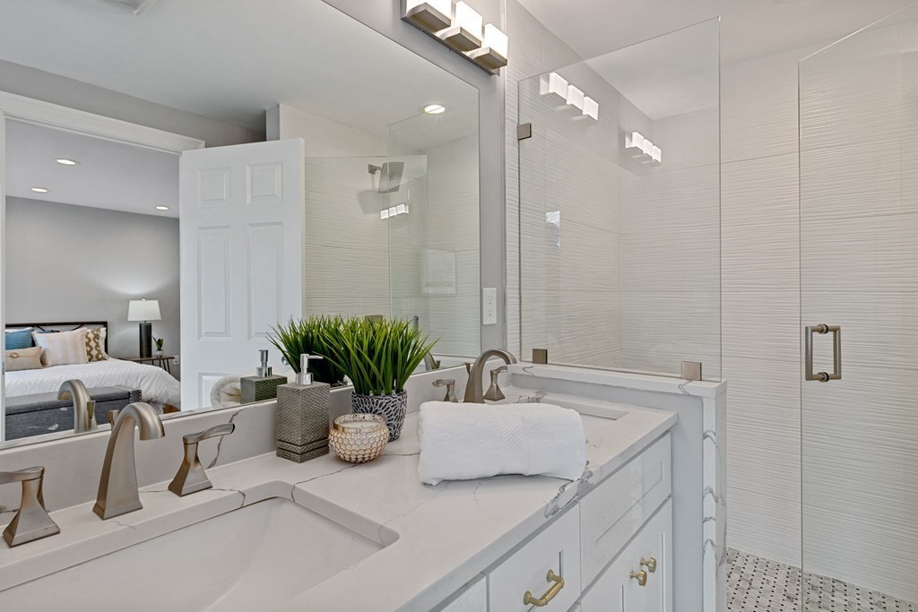 46 7th Street, Unit 2 Cambridge, MA 02141 - Photo 13 of 14