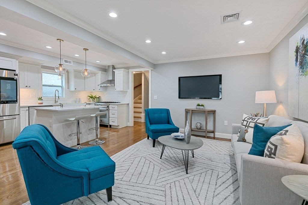 46 7th Street, Unit 2 Cambridge, MA 02141 - Photo 5 of 14