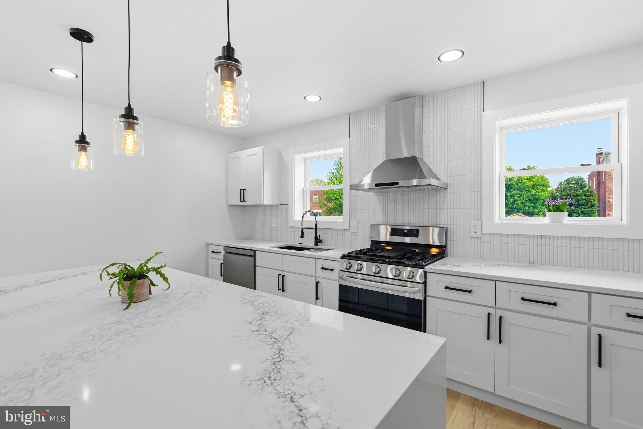 11110 Ridgeway Street Philadelphia, PA 19116 - Photo 14 of 40 Gallery Image 14