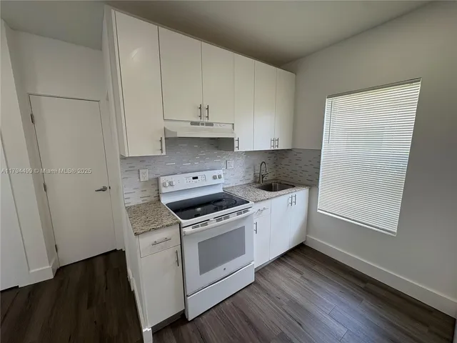 $1,700 | 3237 Southwest 4th Street, Unit 1, Miami, FL 33135