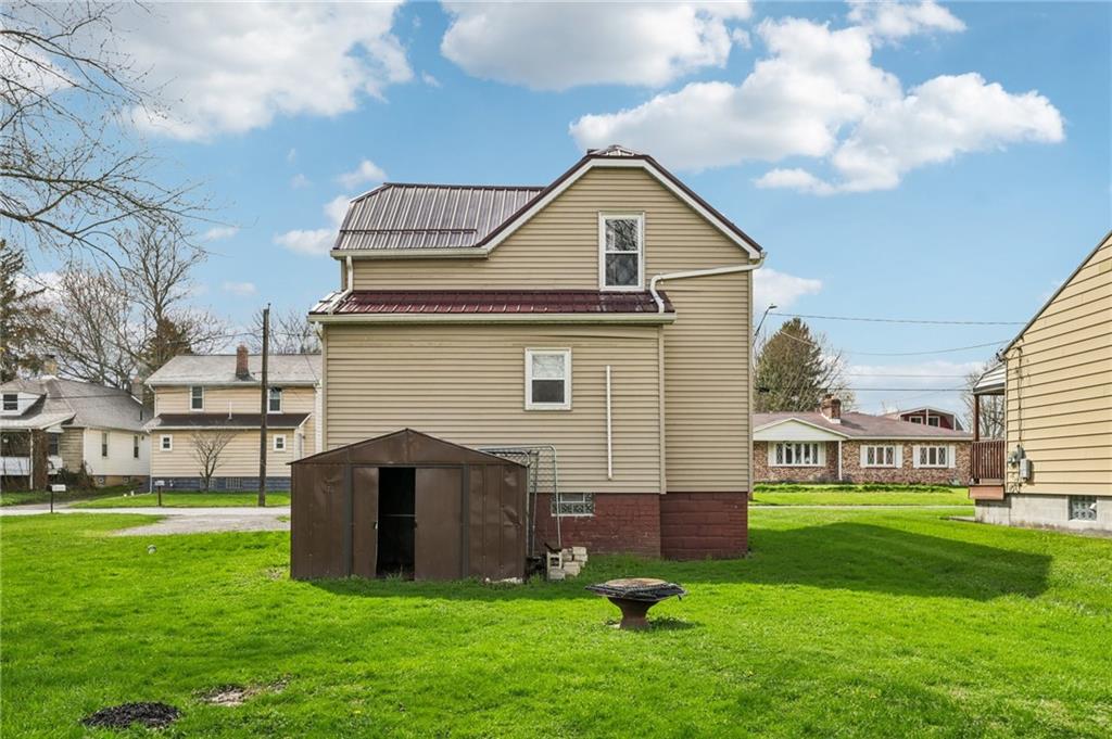14 Elm Street Bessemer, PA 16112 - Photo 7 of 29