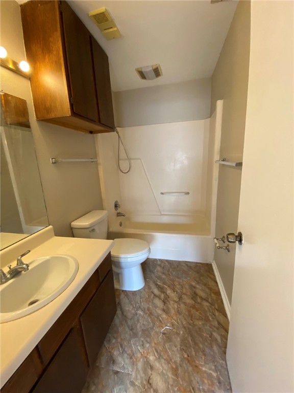 4229 Interstate Highway, Unit 3 Corpus Christi, TX 78410 - Photo 12 of 16 a bathroom with a sink a toilet and shower
