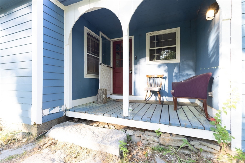 203 Wallace Hill Road Townsend, MA 01469 - Photo 6 of 17