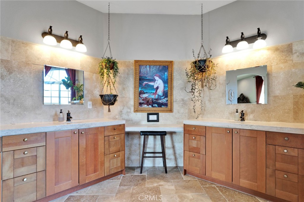 15485 Barker Road Apple Valley, CA 92307 - Photo 30 of 64