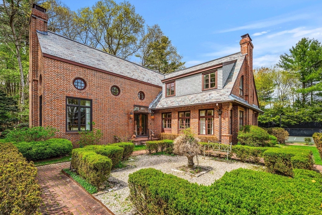 110 Juniper Road Belmont, MA 02478 - Photo 32 of 38