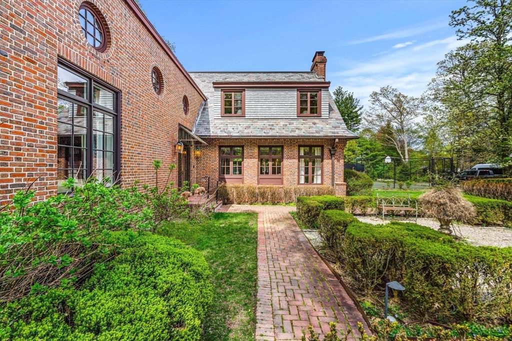 110 Juniper Road Belmont, MA 02478 - Photo 33 of 38