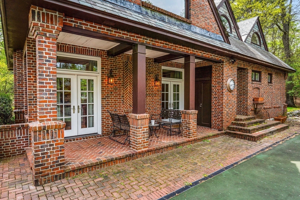 110 Juniper Road Belmont, MA 02478 - Photo 34 of 38