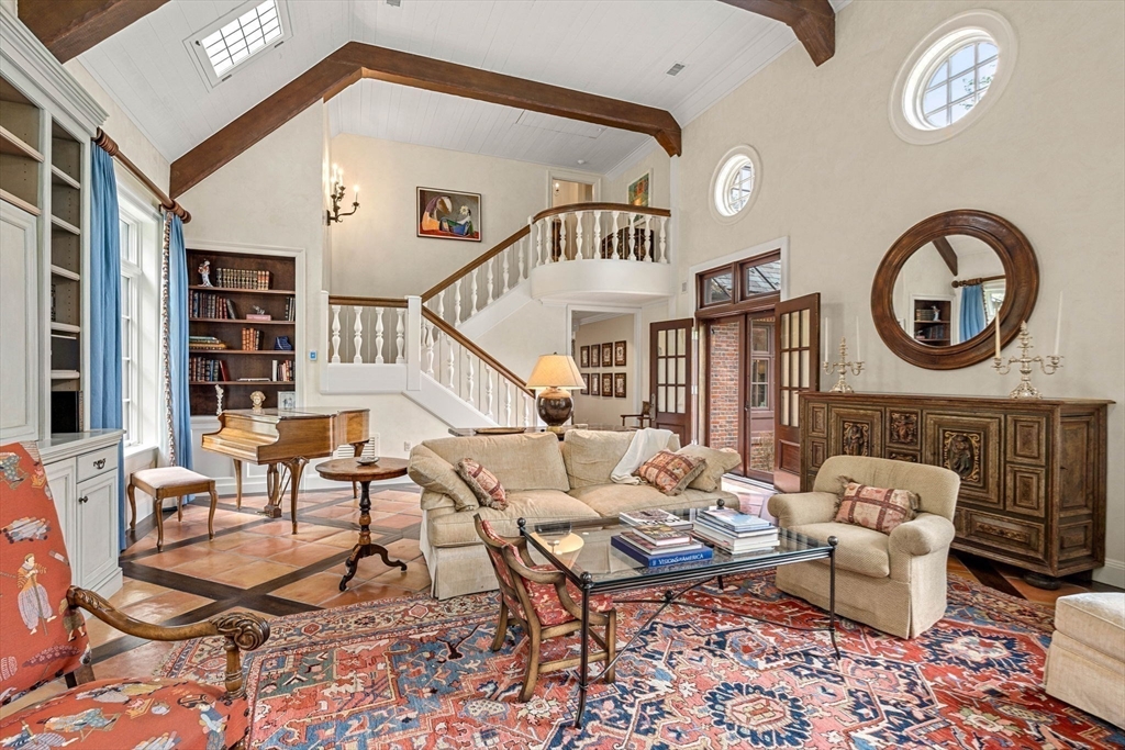 110 Juniper Road Belmont, MA 02478 - Photo 7 of 38