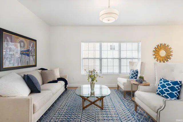 $879,900 | 1754 Willis Street, South Bend, IN 46637