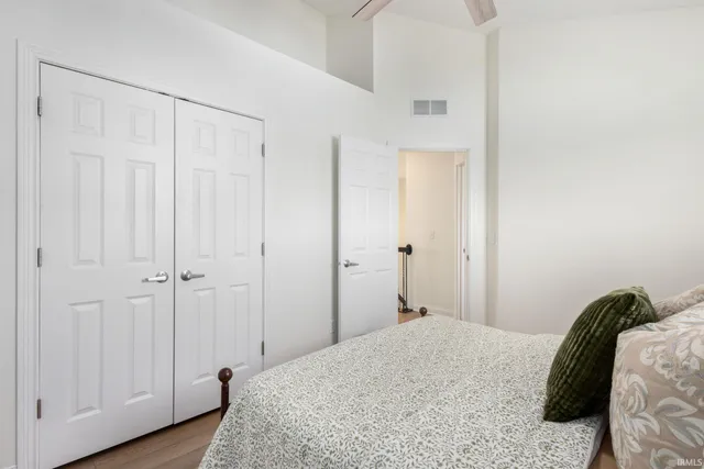 $879,900 | 1754 Willis Street, South Bend, IN 46637