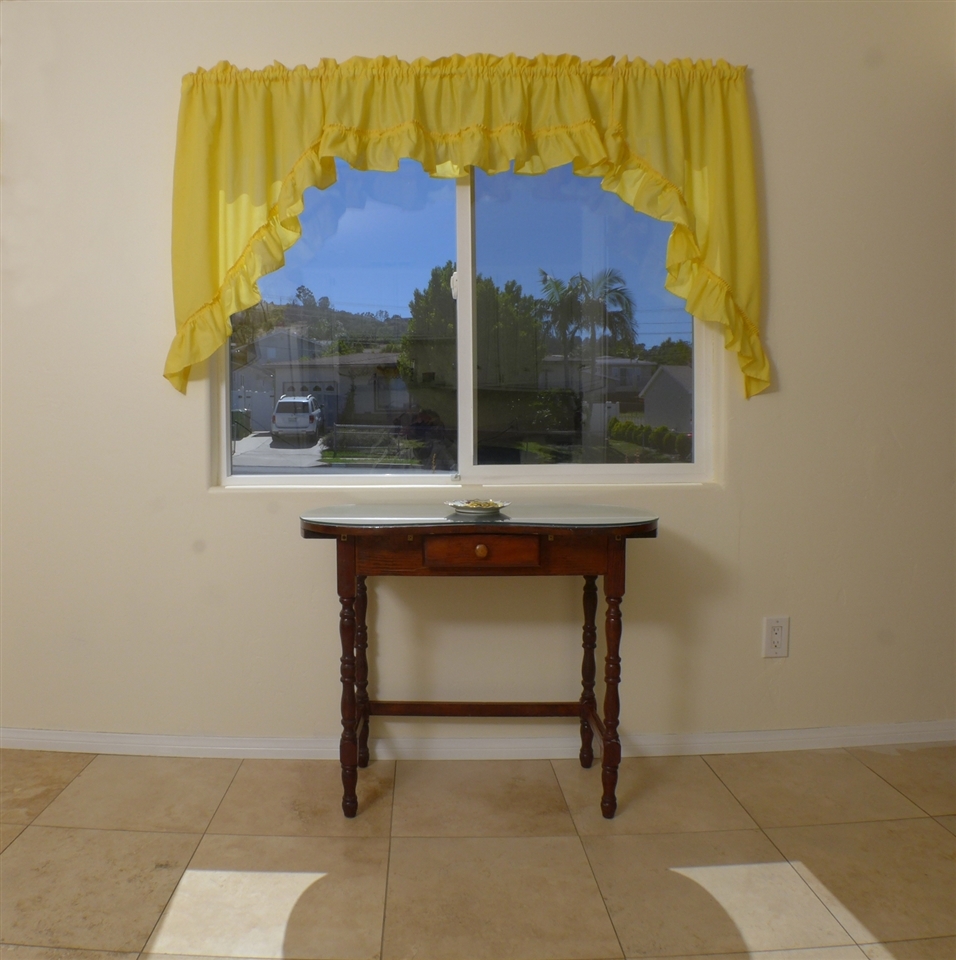 689 El Monte Road El Cajon, CA 92020 - Photo 10 of 19