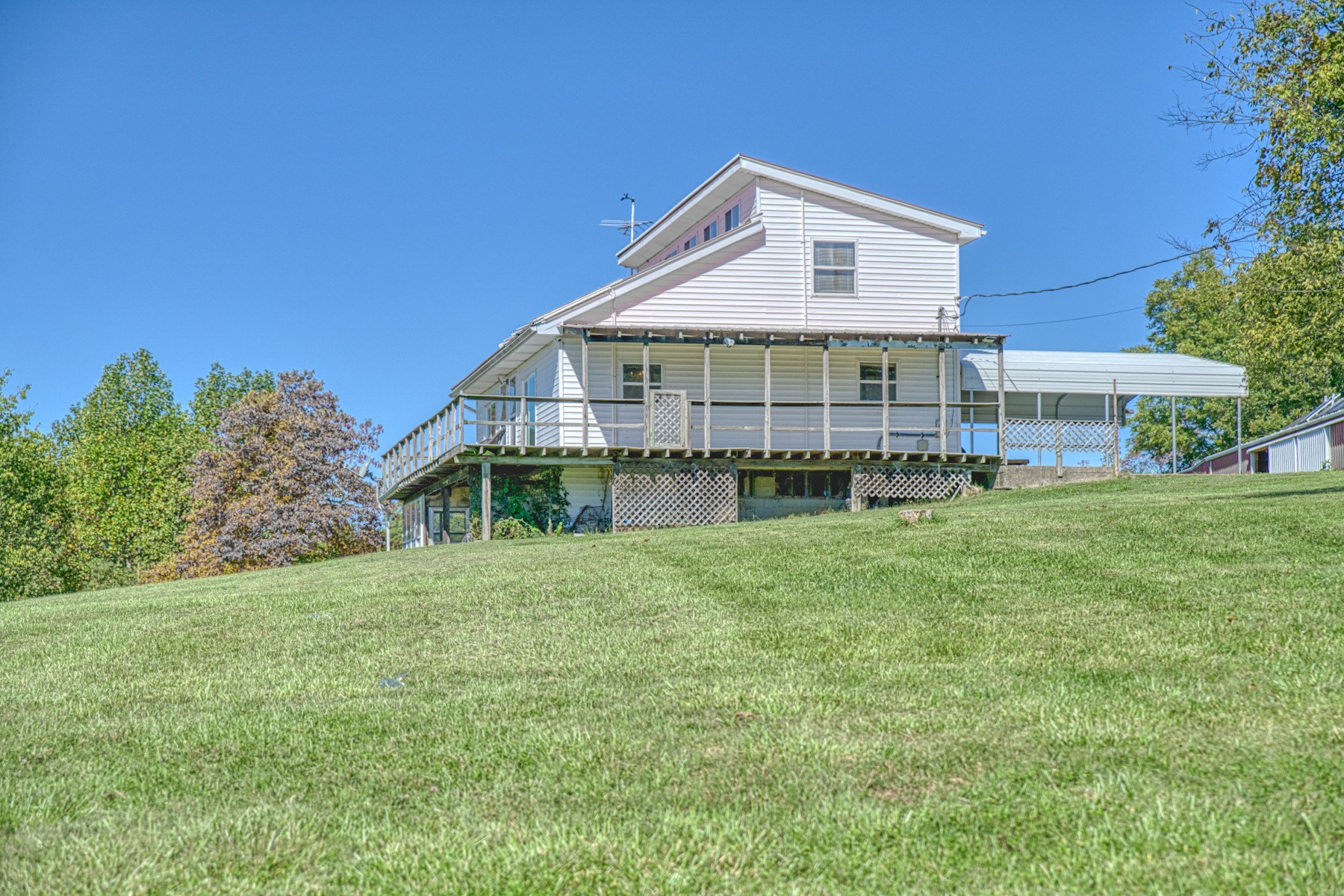 655 Dyer Cemetery Road Bloomington Springs, TN 38545 - Photo 8 of 70 Gallery Image 8