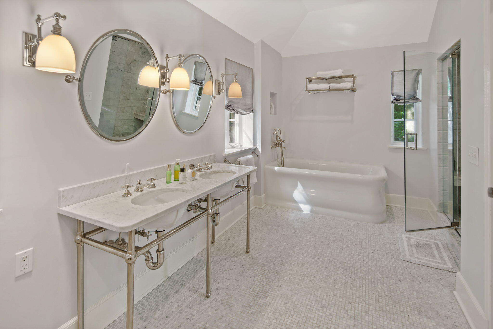 231 Cannon Road Wilton, CT 06897 - Photo 20 of 48 a bathroom with a sink and a mirror