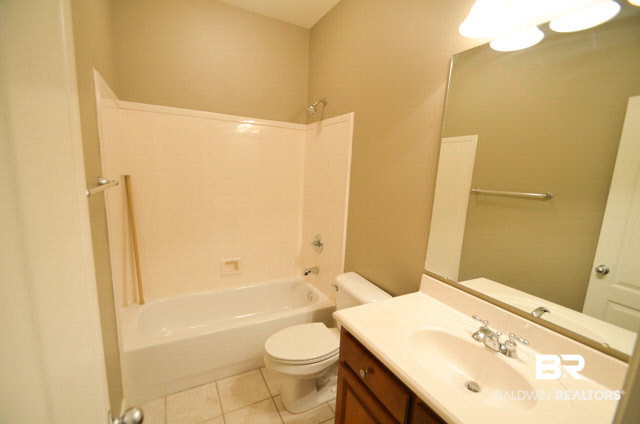952 Galloway Avenue Mobile, AL 36609 - Photo 11 of 17