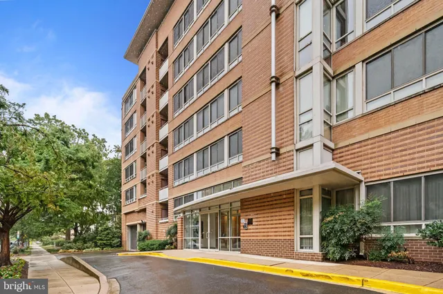 $400,000 | 350 G Street Southwest, Unit N614, Washington, DC 20024