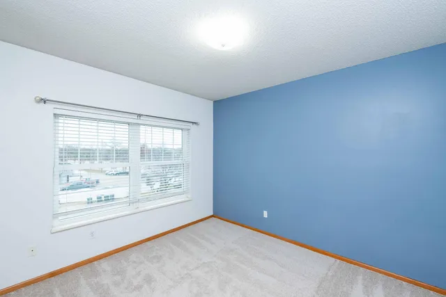 $219,000 | 4824 East 53rd Street, Unit 322, Minneapolis, MN 55417