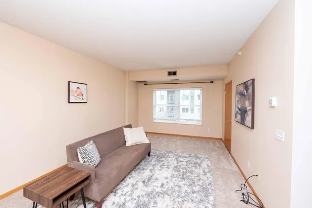 $219,000 | 4824 East 53rd Street, Unit 322, Minneapolis, MN 55417