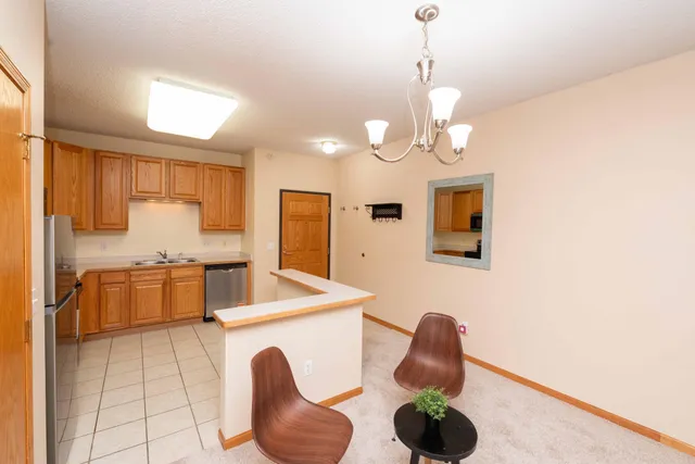 $219,000 | 4824 East 53rd Street, Unit 322, Minneapolis, MN 55417