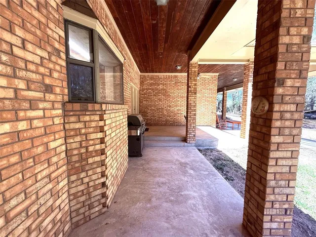 a view of an entryway