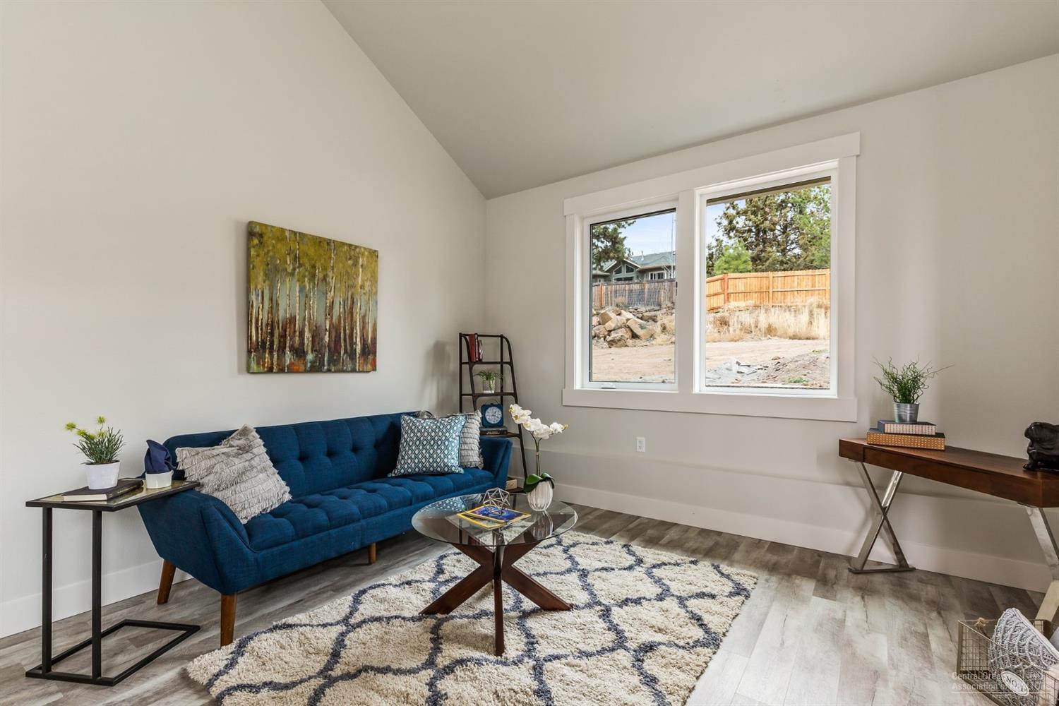 2341 Northwest Awbrey Road Bend, OR 97703 - Photo 12 of 20 Gallery Image 12