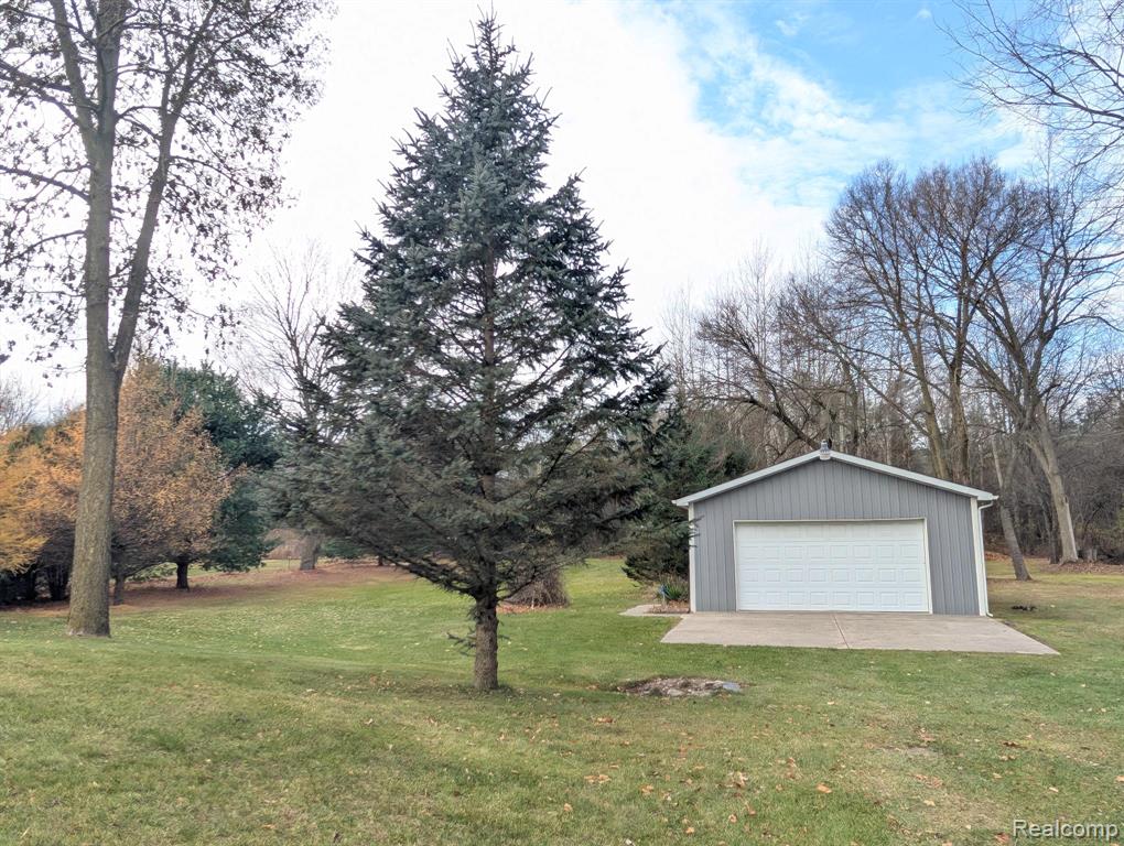 6185 North Vassar Road Flint, MI 48506 - Photo 30 of 34 Gallery Image 30