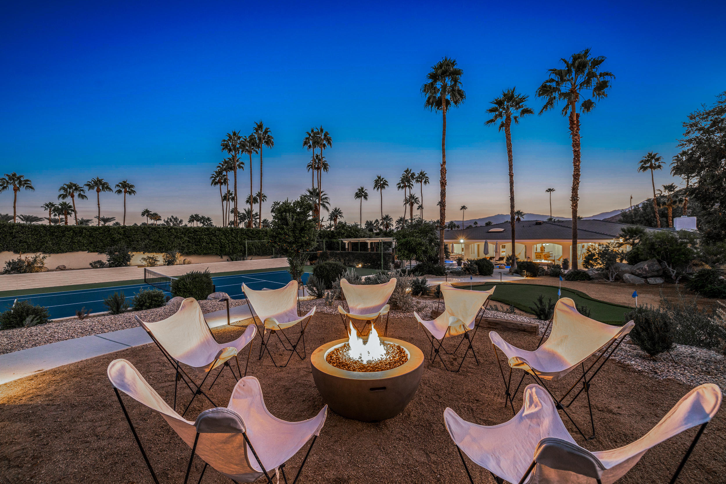 594 West Stevens Road, Unit A Palm Springs, CA 92262 - Photo 13 of 133 068A1768