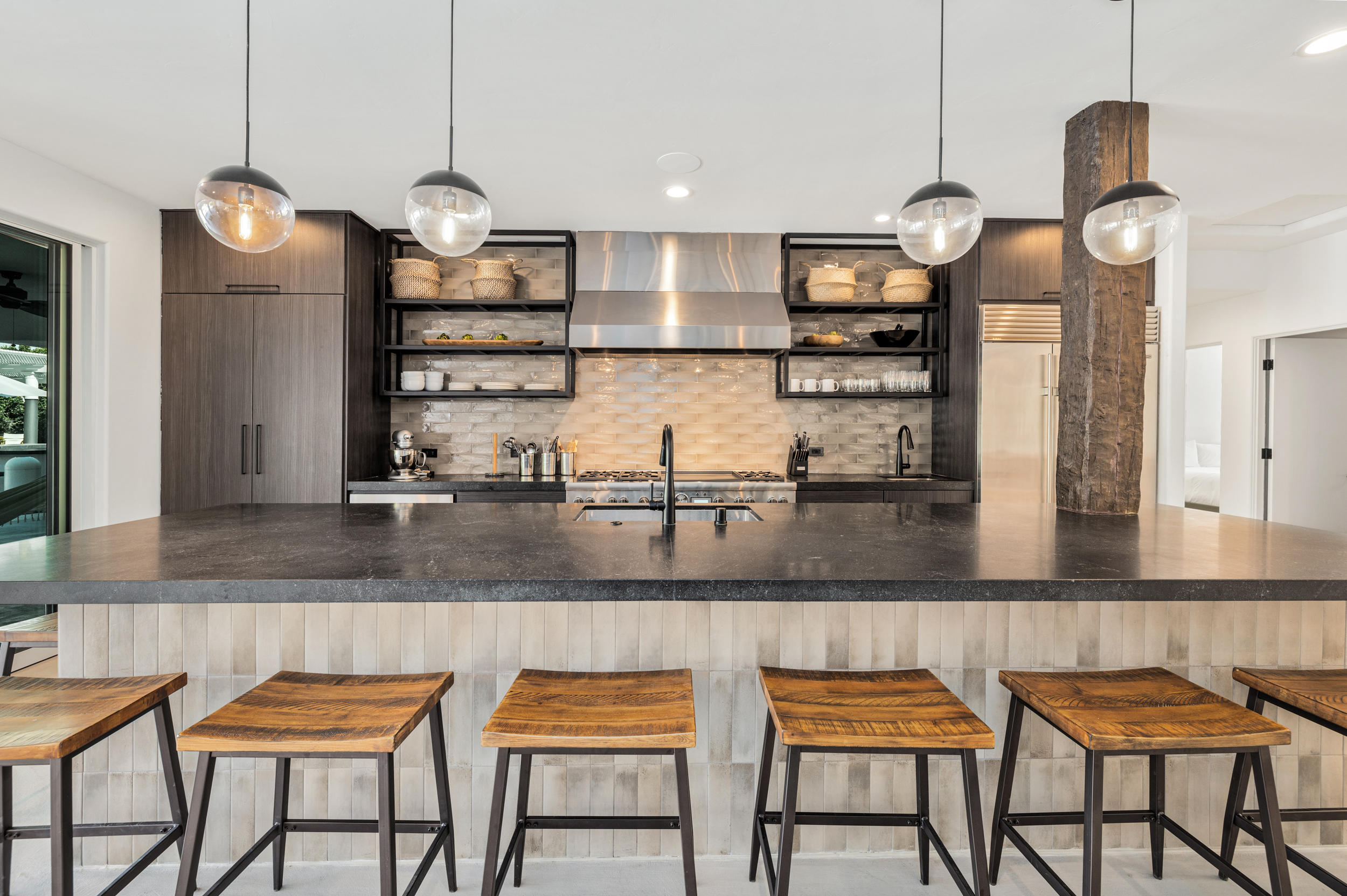 594 West Stevens Road, Unit A Palm Springs, CA 92262 - Photo 32 of 133 068A0331