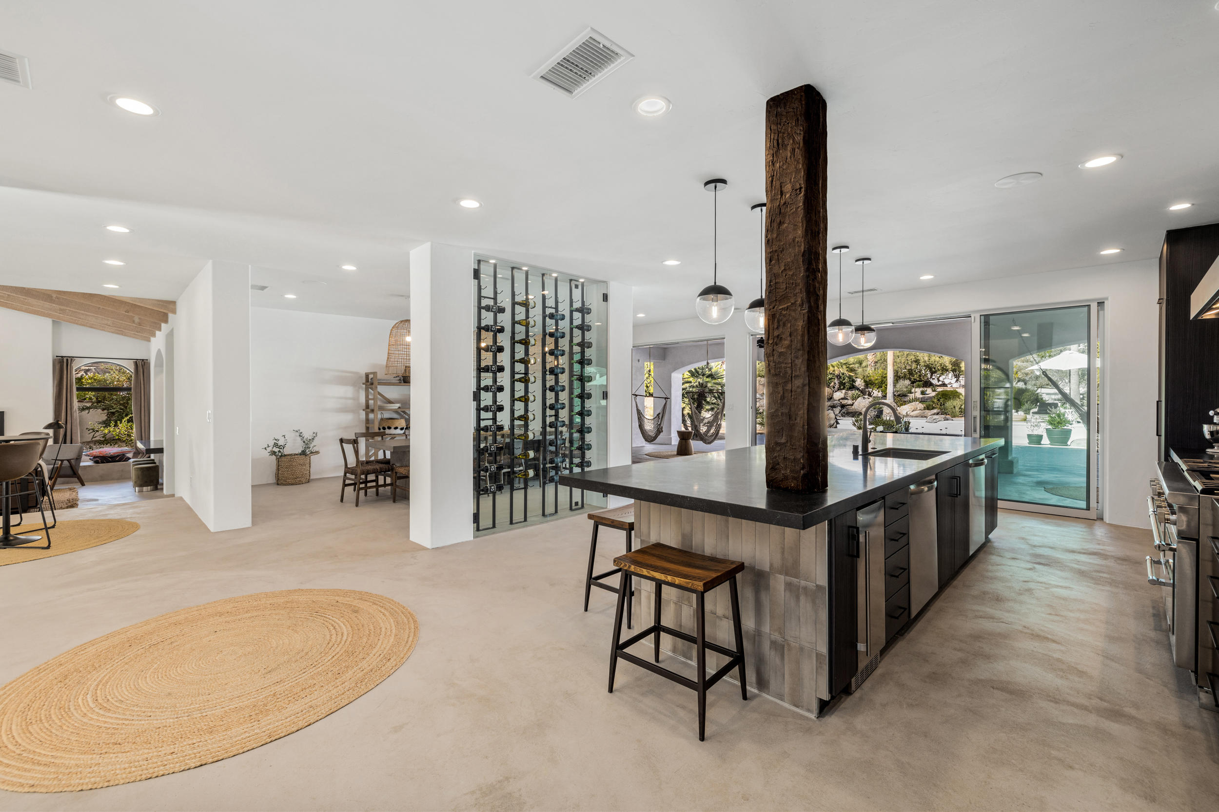 594 West Stevens Road, Unit A Palm Springs, CA 92262 - Photo 37 of 133 068A0325