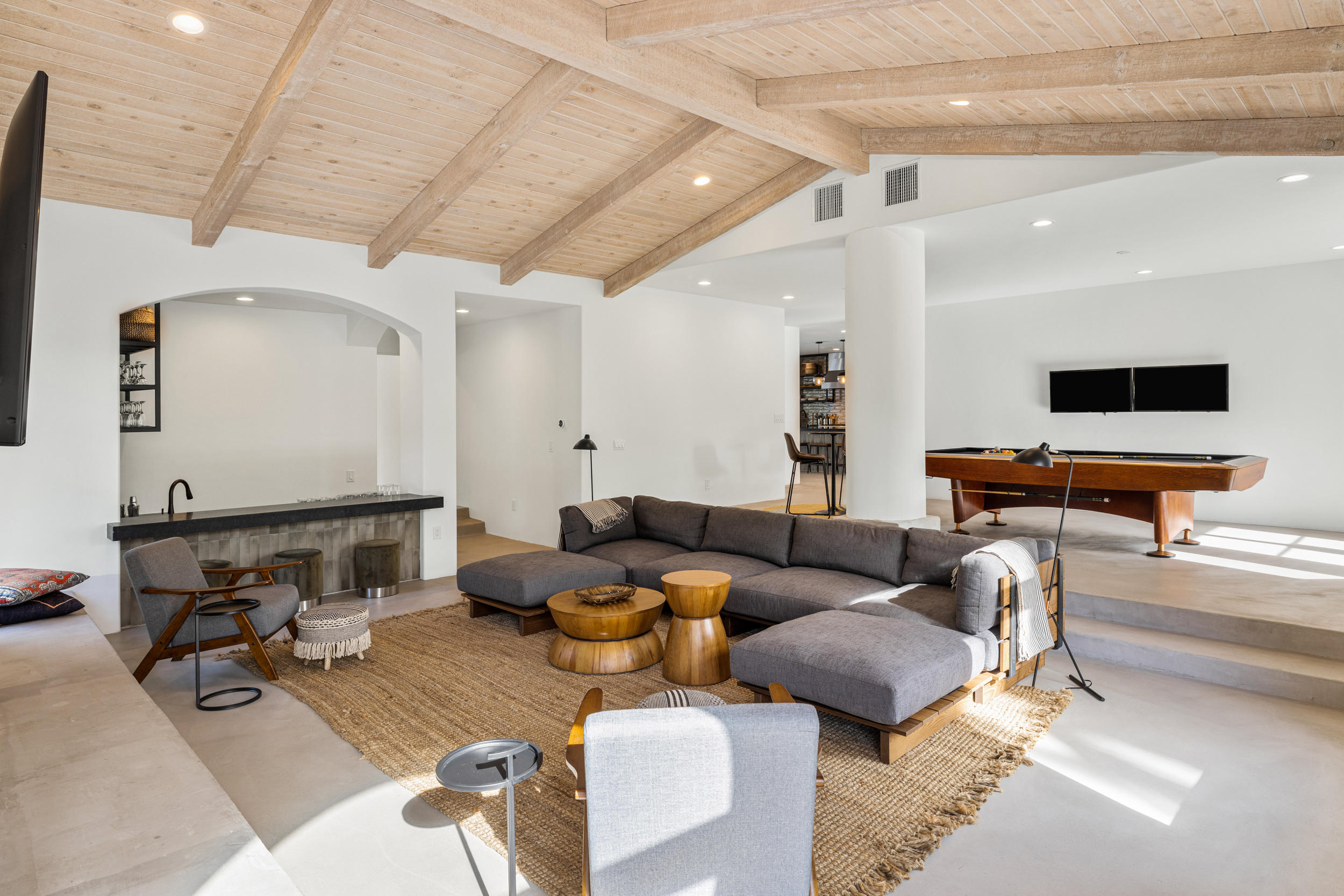 594 West Stevens Road, Unit A Palm Springs, CA 92262 - Photo 39 of 133 068A0248