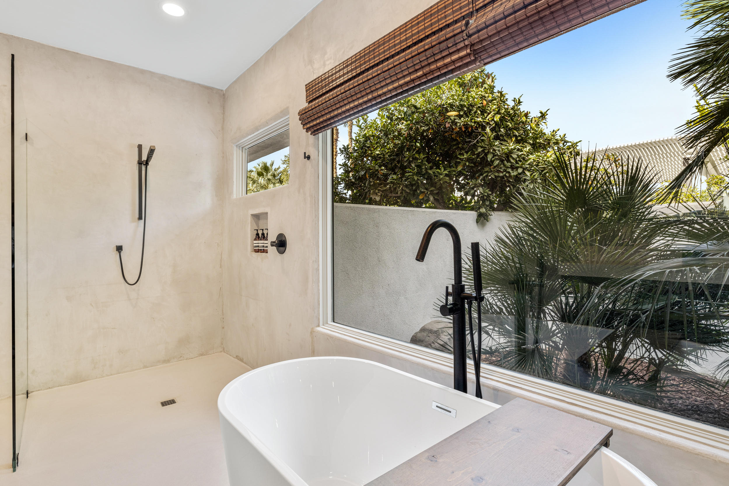 594 West Stevens Road, Unit A Palm Springs, CA 92262 - Photo 56 of 133 068A0169