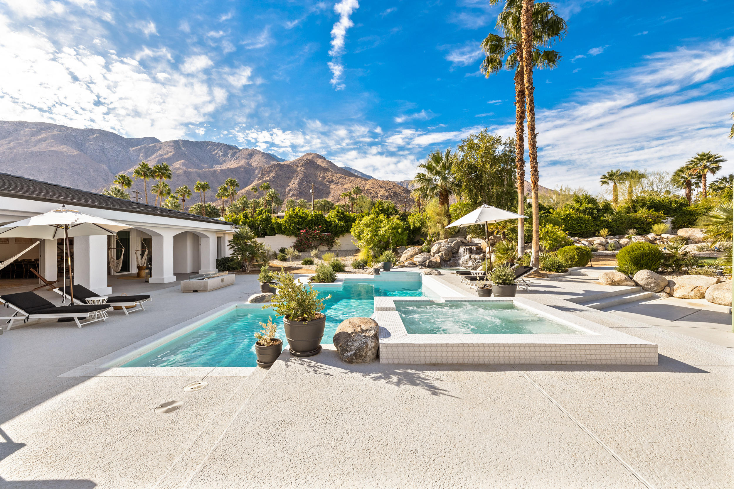 594 West Stevens Road, Unit A Palm Springs, CA 92262 - Photo 65 of 133 068A0472